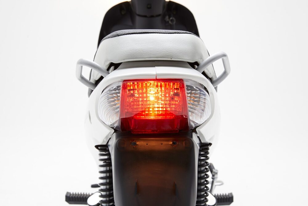 920670-4-1.jpg 920670-4-1.jpg