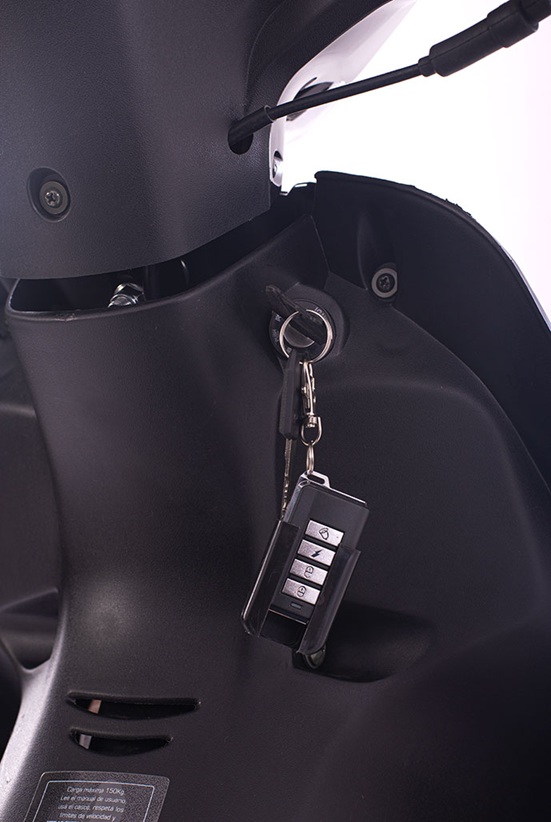 921185-4-1.jpg 921185-4-1.jpg